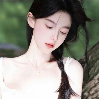 魅祸啦啦队海报